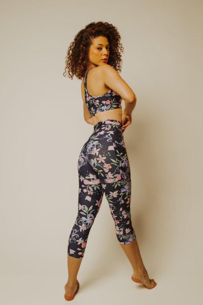 Capri Legging with Pockets - OCTOJELLY - lilikoiwear.com