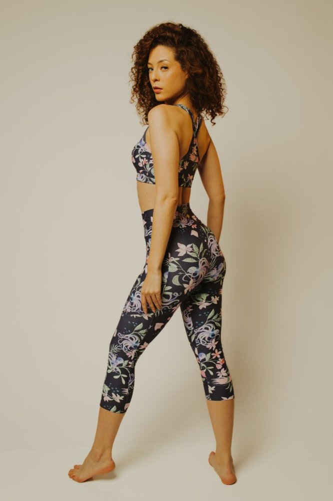 Capri Legging with Pockets - OCTOJELLY - lilikoiwear.com