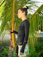 Fluity Rash Guard - SOLID BLACK (Hawaiian Islands) - lilikoiwear.com