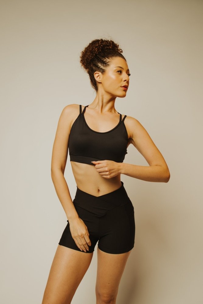 LEVITATE Nova Top - SOLID BLACK - lilikoiwear.com