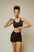 LEVITATE Nova Top - SOLID BLACK - lilikoiwear.com