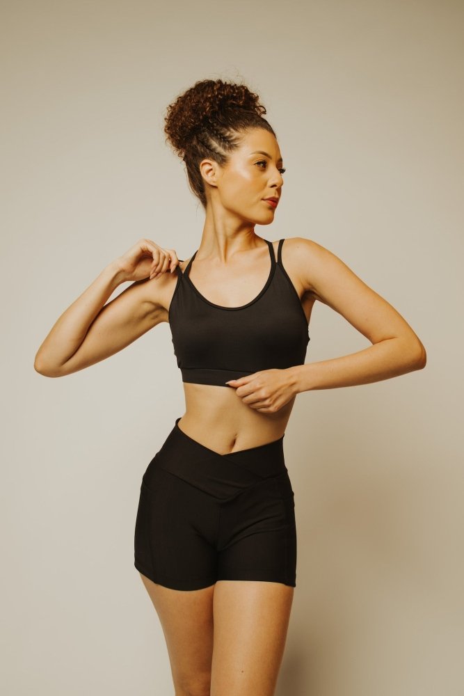 LEVITATE Nova Top - SOLID BLACK - lilikoiwear.com