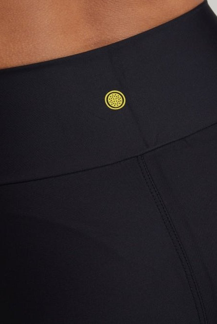 LEVITATE Shorties with Pockets - SOLID BLACK (with Hawaiian Islands) - lilikoiwear.com