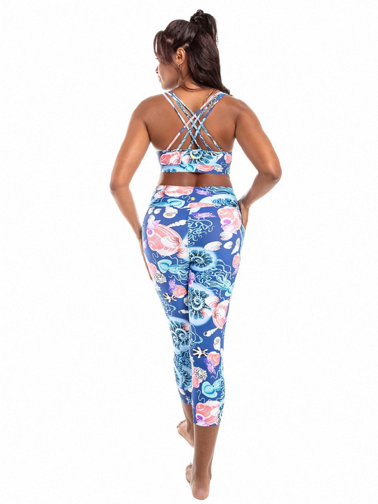 Capri Legging with Pockets - NAUTILUS - lilikoiwear.com