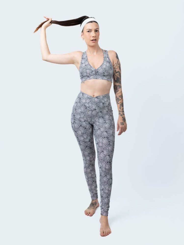 LiLi_yy  Clara Top - ILIKAI - lilikoiwear.com