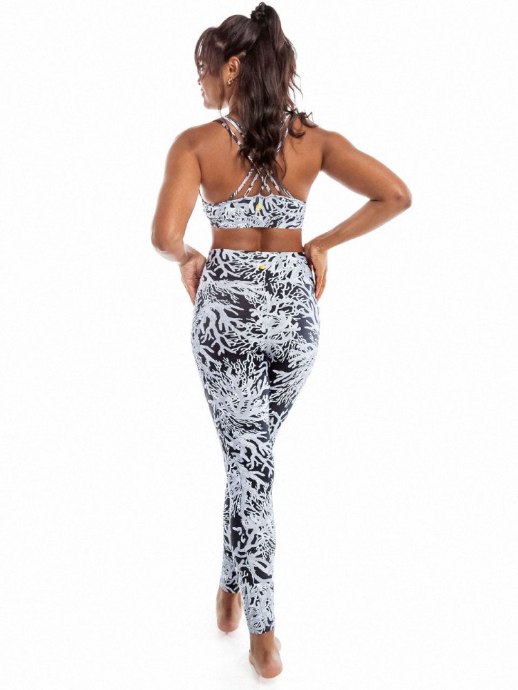 Leggings with Pockets - BLACK CORAL - lilikoiwear.com