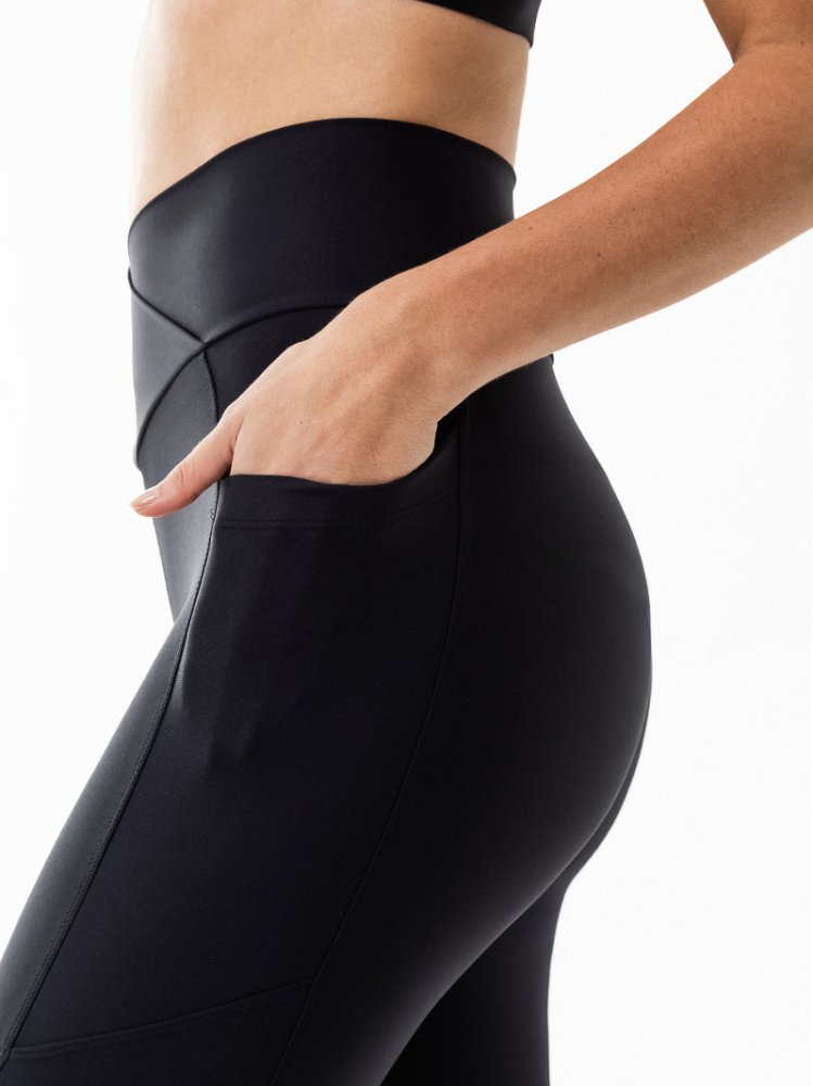 LEVITATE Leggings with Pockets - SOLID BLACK (with Hawaiian Islands) - lilikoiwear.com