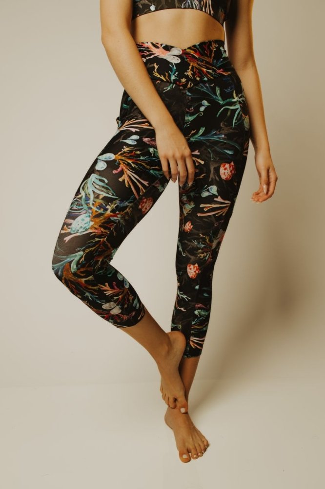 Camila Cropped Front Pocket Legging Foxy Floral – Wear It To Heart