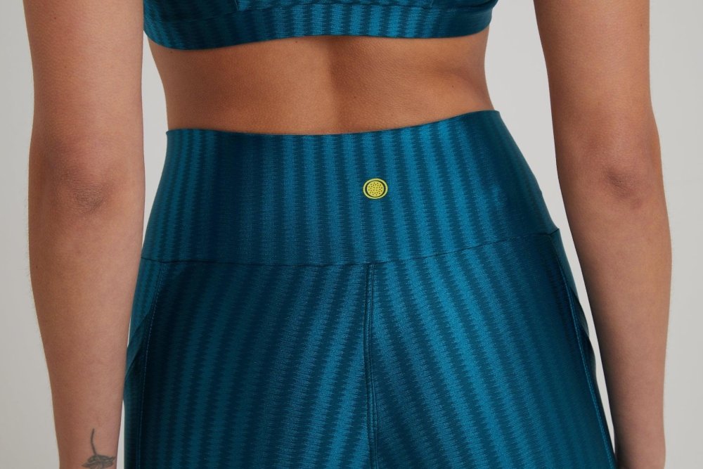 Leggings with Pockets - AQUA QUEEN - lilikoiwear.com