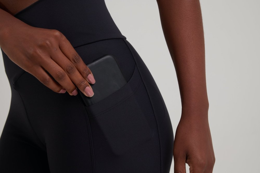 LEVITATE Leggings with Pockets - SOLID BLACK (with Hawaiian Islands) - lilikoiwear.com